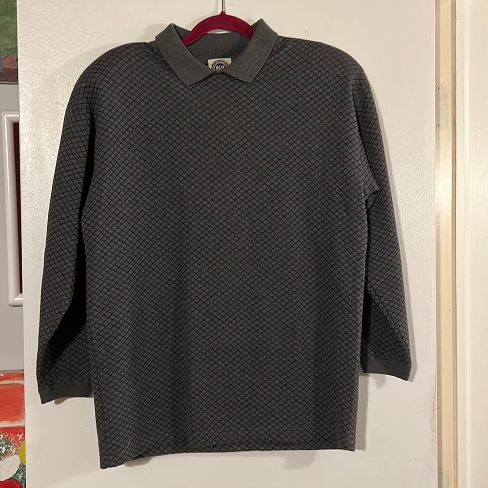 Saks Fifth Avenue real clothes gray/black oversized polo collared sweatshirt
